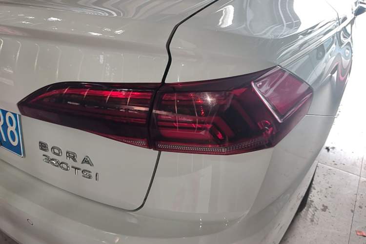 Used Volkswagen Bora 2019 Revised Version 1.5L Automatic Elite Edition China V Standard Exterior 3