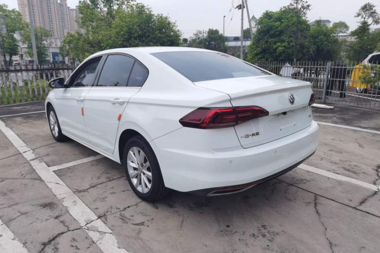 Used Volkswagen Bora 2019 1.5L Automatic Elite Version Exterior 4