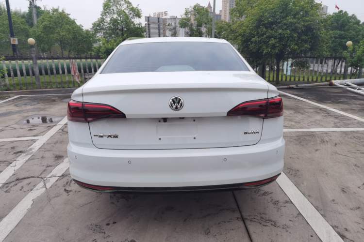 Used Volkswagen Bora 2019 1.5L Automatic Elite Version Exterior 5