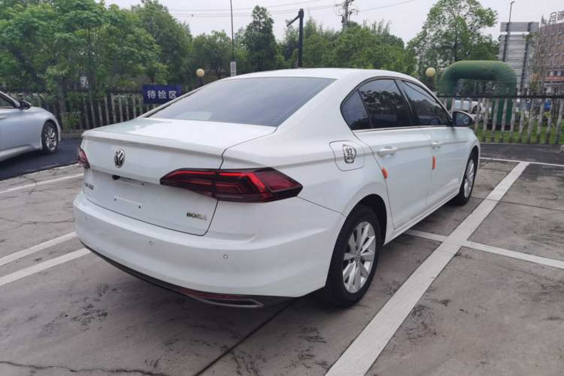 Used Volkswagen Bora 2019 1.5L Automatic Elite Version Exterior 6