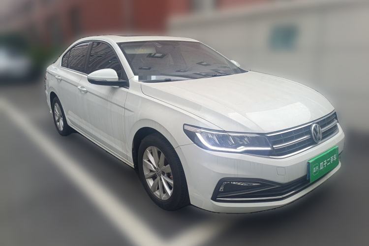 Used Volkswagen Bora 2019 Revised Version 1.5L Manual Comfort Edition China VI Standard Front Right 45 Deg