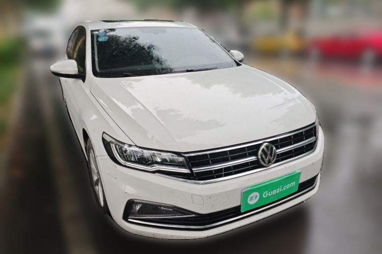 Used Volkswagen Bora 2019 1.5L Automatic Elite Version Front Right 45 Deg