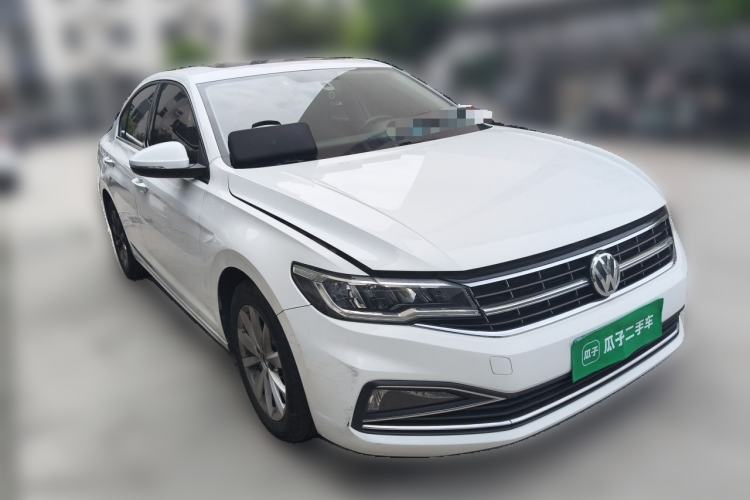 Used Volkswagen Bora 2019 1.5L Automatic Comfort Model Front Right 45 Deg
