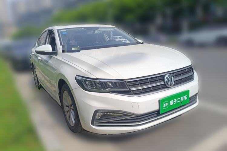 Used Volkswagen Bora 2019 1.5L Automatic Comfort Model Front Right 45 Deg