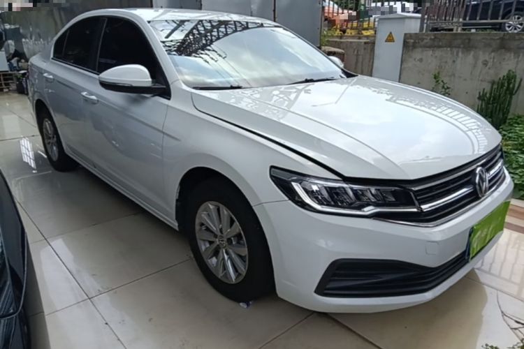 Used Volkswagen Bora 2019 1.5L Automatic Fashion Model Front Right 45 Deg