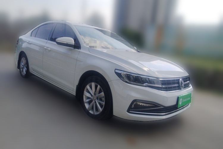 Used Volkswagen Bora 2019 1.5L Automatic Comfort Model Front Right 45 Deg