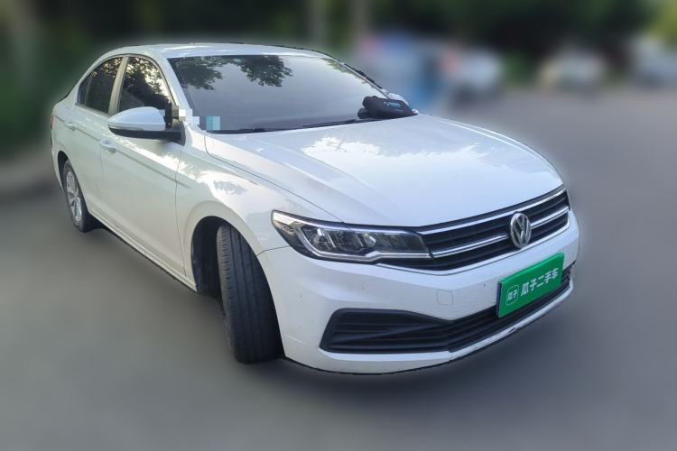 Used Volkswagen Bora 2019 1.5L Manual Fashion Edition Front Right 45 Deg