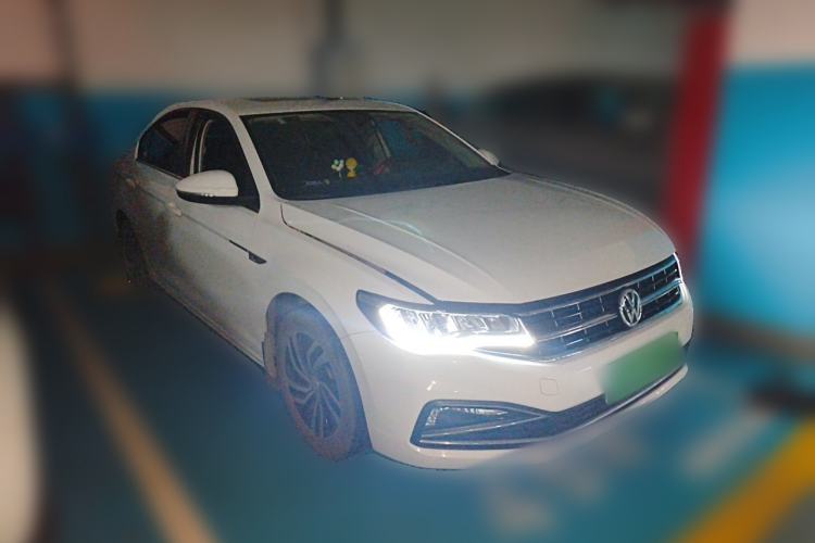 Used Volkswagen Bora 2019 Revised Version 1.5L Automatic Comfort Edition China V Standard Front Right 45 Deg