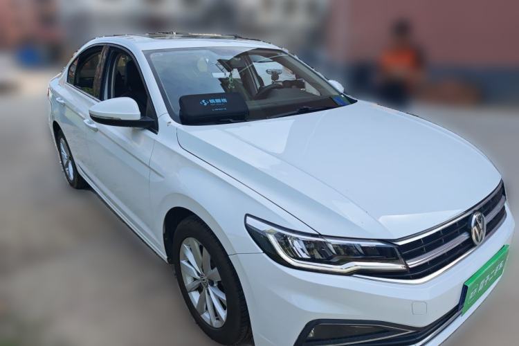 Used Volkswagen Bora 2019 1.5L Automatic Elite Version Front Right 45 Deg