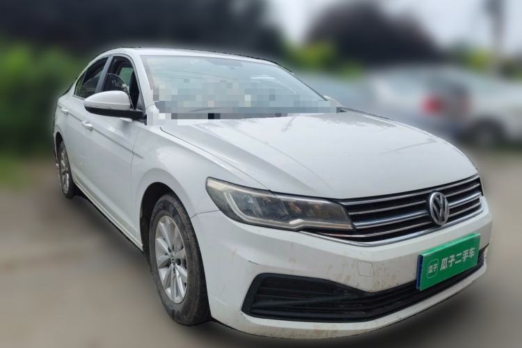 Used Volkswagen Bora 2019 1.5L Manual Fashion Edition Front Right 45 Deg