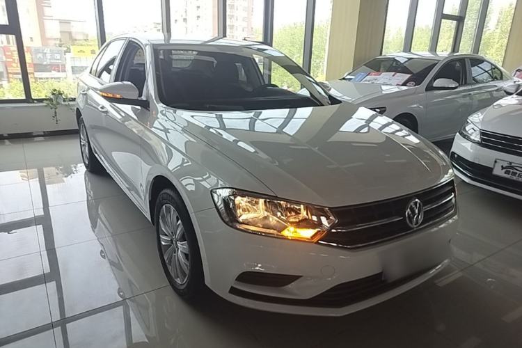 Used Volkswagen Bora 2019 Facelift Bora·Legend 1.5L Manual Fashion Edition China VI Standard Front Right 45 Deg