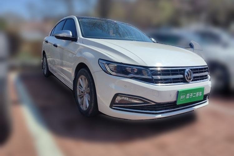 Used Volkswagen Bora 2019 Revised Version 1.5L Automatic Comfort Edition China V Standard Front Right 45 Deg