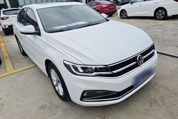 Used Volkswagen Bora 2019 Revised Version 1.5L Automatic Comfort Edition China VI Standard Front Right 45 Deg