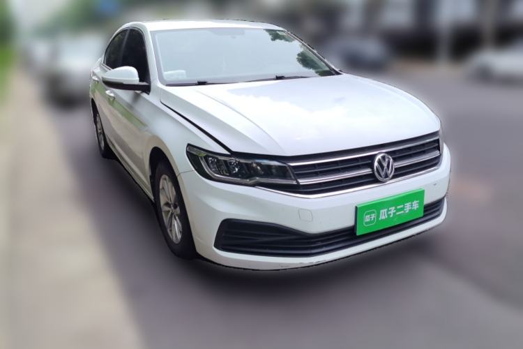 Used Volkswagen Bora 2019 Revised Version 1.5L Manual Fashion Edition China VI Standard Front Right 45 Deg