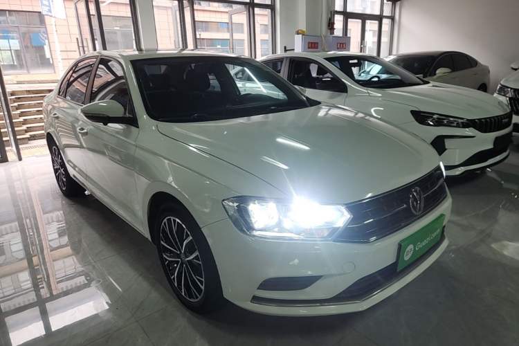 Used Volkswagen Bora 2019 Bora Legend 1.5L Automatic Leading Model China VI Standard Front Right 45 Deg