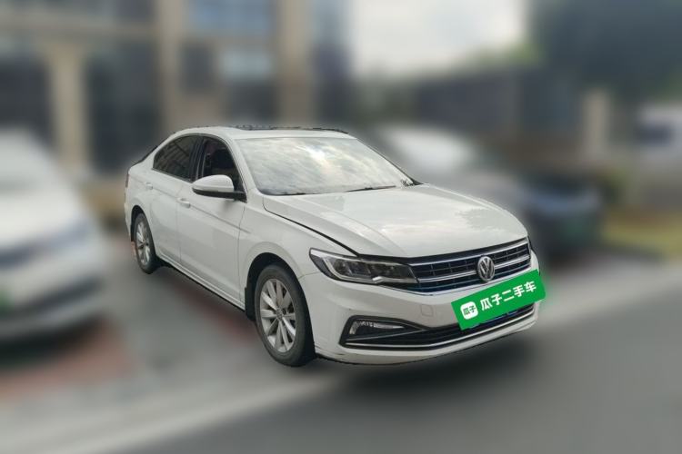 Used Volkswagen Bora 2019 Revised Version 1.5L Automatic Comfort Edition China V Standard Front Right 45 Deg