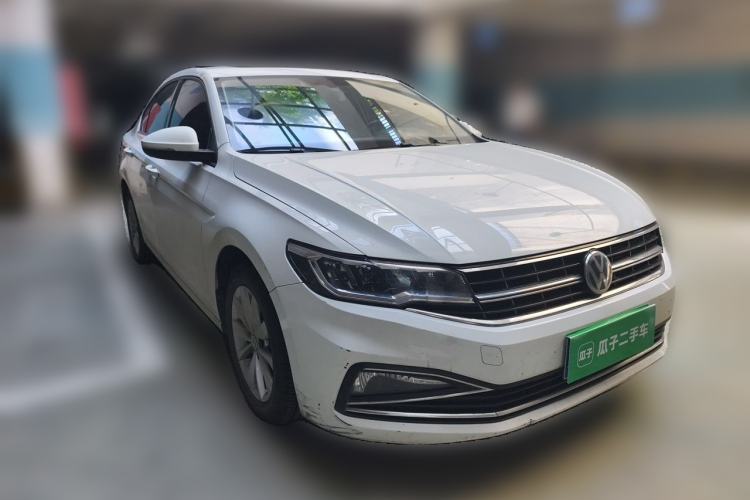 Used Volkswagen Bora 2019 1.5L Automatic Elite Version Front Right 45 Deg