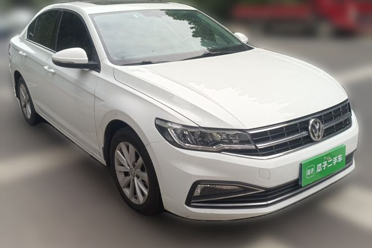 Used Volkswagen Bora 2019 1.5L Automatic Elite Version Front Right 45 Deg