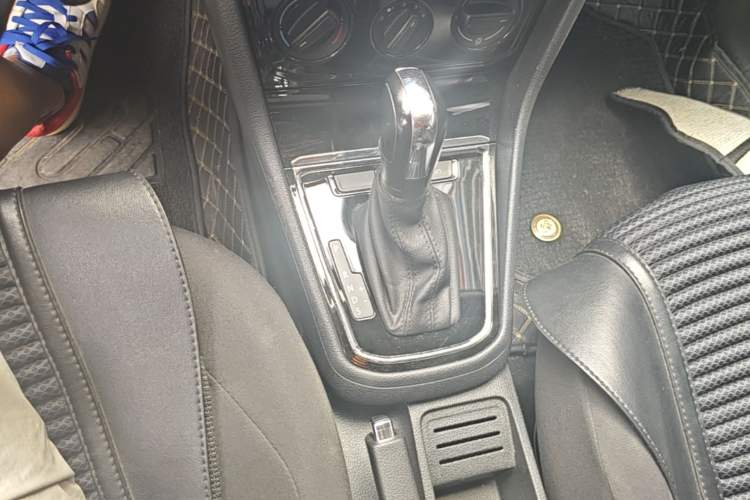 Used Volkswagen Bora 2019 Bora·Legend 1.5L Automatic Fashion Edition China VI Standard Gear Lever
