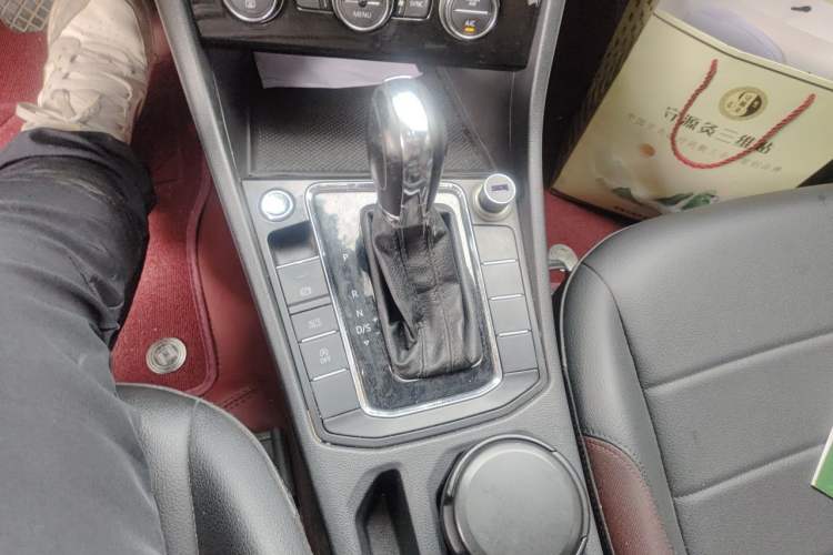 Used Volkswagen Bora 2019 Revised Version 1.5L Automatic Elite Edition China V Standard Gear Lever