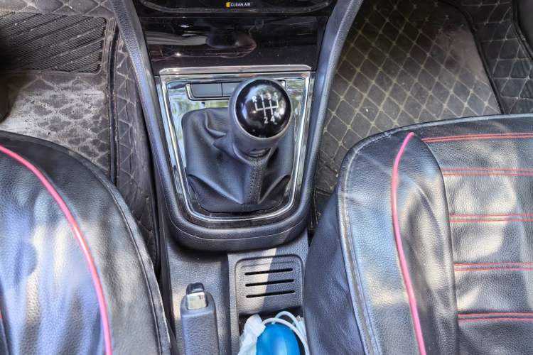 Used Volkswagen Bora 2019 Bora Legend 1.5L Manual Fashion Edition China VI Standard Gear Lever