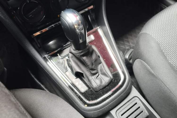 Used Volkswagen Bora 2019 Bora Legend 1.5L Automatic Leading Model China VI Standard Gear Lever