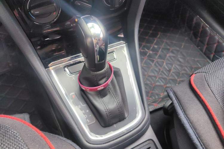 Used Volkswagen Bora 2019 Facelift Bora·Legend 1.5L Automatic Fashion Edition China VI Standard Gear Lever