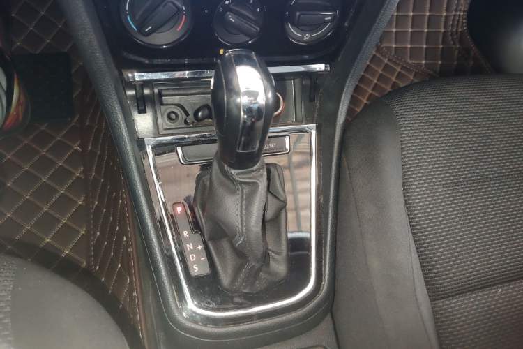 Used Volkswagen Bora 2019 Facelift Bora·Legend 1.5L Automatic Fashion Edition China VI Standard Gear Lever