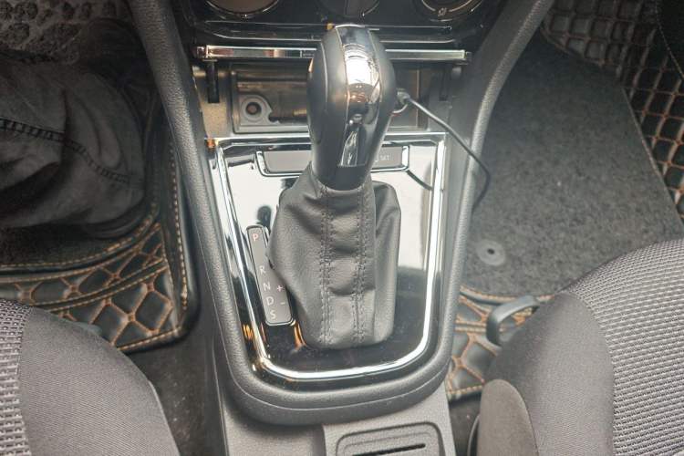 Used Volkswagen Bora 2019 Facelift Bora·Legend 1.5L Automatic Fashion Edition China VI Standard Gear Lever
