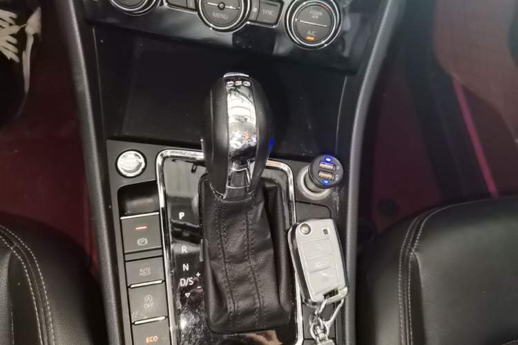 Used Volkswagen Bora 2019 Revised Version 280TSI DSG Luxury Edition China V Standard Gear Lever