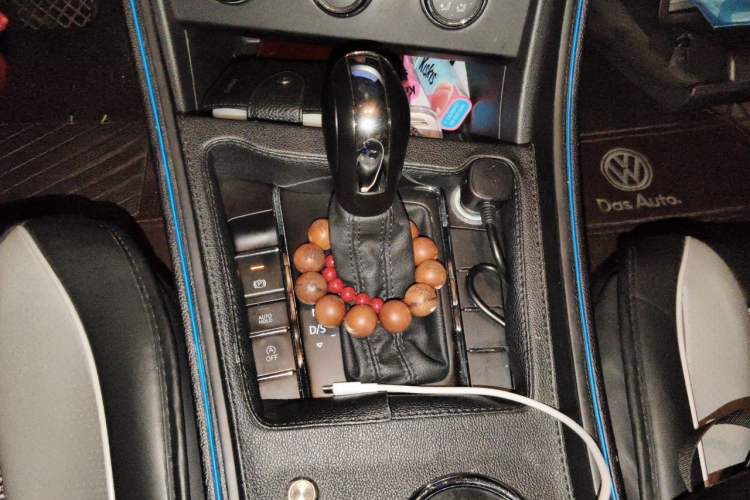 Used Volkswagen Bora 2019 Revised Version 1.5L Automatic Fashionable Style China VI Gear Lever