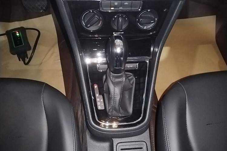 Used Volkswagen Bora 2019 Facelift Bora·Legend 1.5L Automatic Fashion Edition China VI Standard Gear Lever