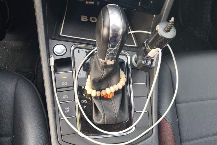 Used Volkswagen Bora 2019 1.5L Automatic Elite Version Gear Lever