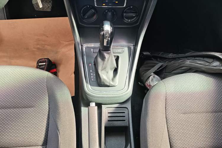Used Volkswagen Bora 2019 Bora·Legend 1.5L Automatic Fashion Edition China VI Standard Gear Lever