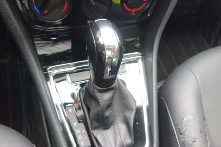Used Volkswagen Bora 2019 Facelift Bora·Legend 1.5L Automatic Fashion Edition China VI Standard Gear Lever