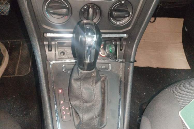 Used Volkswagen Bora 2019 Facelift Bora·Legend 1.5L Automatic Fashion Edition China VI Standard Gear Lever