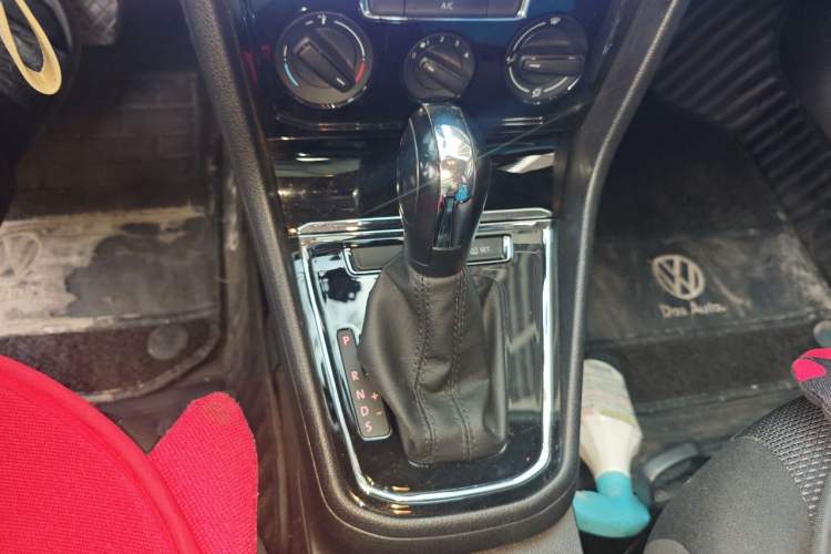 Used Volkswagen Bora 2019 Bora·Legend 1.5L Automatic Leading Model China V Emission Standard Gear Lever