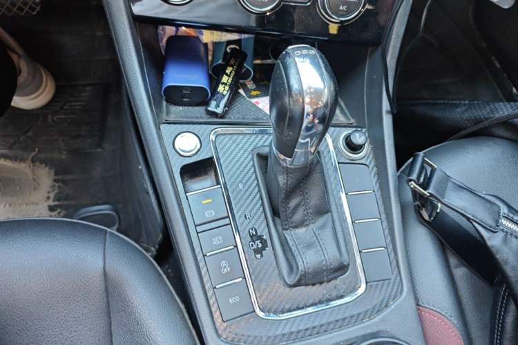Used Volkswagen Bora 2019 Revised Version 280TSI DSG Elite Edition China VI Standard Gear Lever