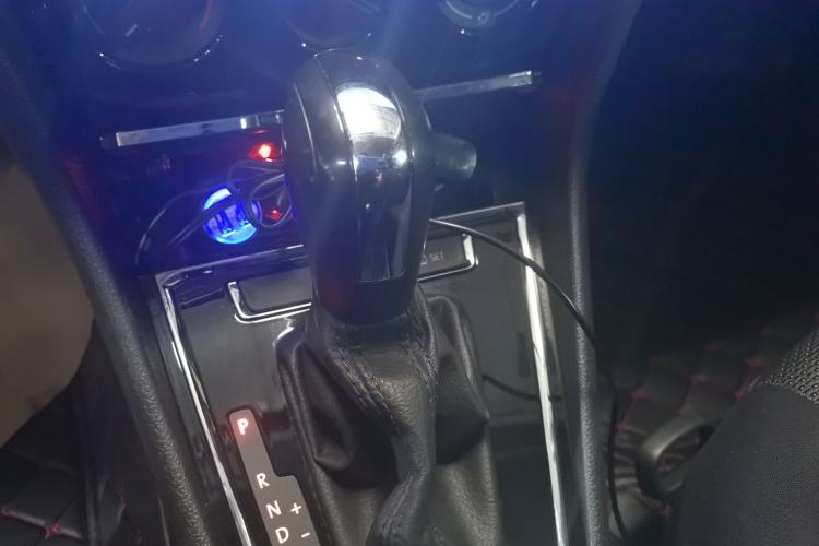 Used Volkswagen Bora 2019 Facelift Bora·Legend 1.5L Automatic Fashion Edition China VI Standard Gear Lever