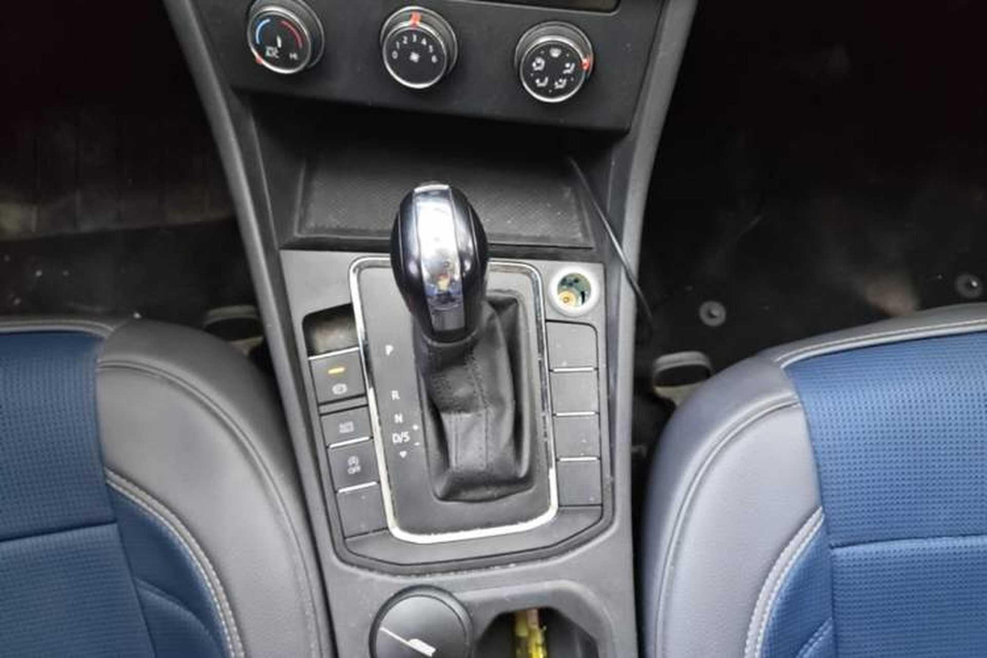 Used Volkswagen Bora 2019 Revised Version 1.5L Automatic Fashionable Style China VI Gear Lever