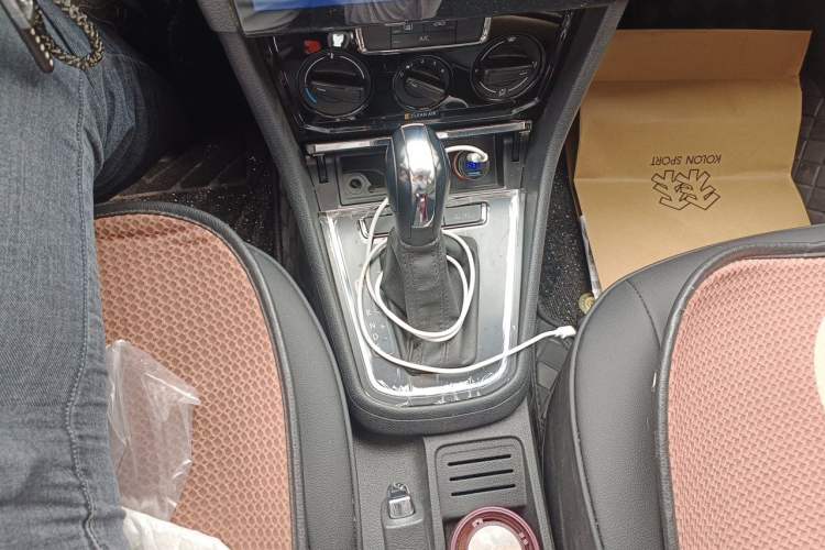 Used Volkswagen Bora 2019 Facelift Bora·Legend 1.5L Automatic Fashion Edition China VI Standard Gear Lever