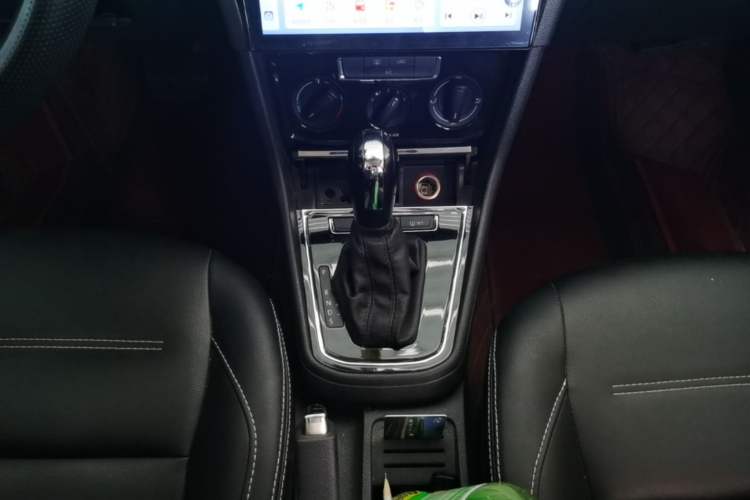 Used Volkswagen Bora 2019 Bora·Legend 1.5L Automatic Fashion Edition China V Standard Gear Lever