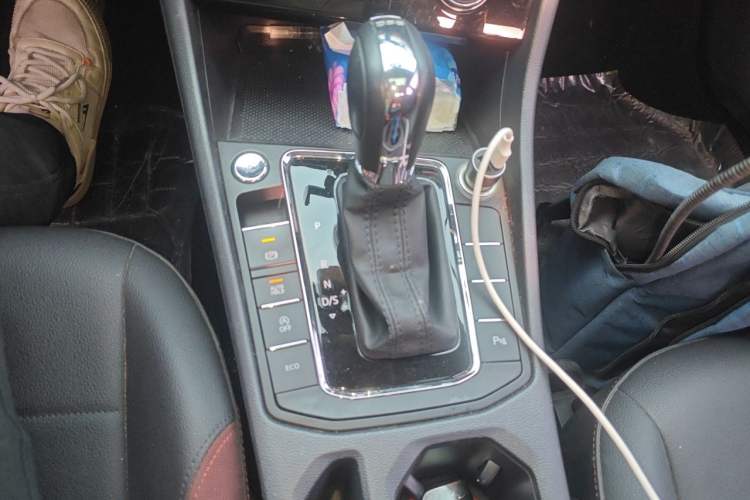 Used Volkswagen Bora 2019 280TSI DSG Elite Model Gear Lever
