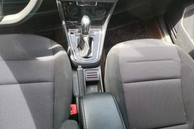 Used Volkswagen Bora 2019 Facelift Bora·Legend 1.5L Automatic Fashion Edition China VI Standard Gear Lever
