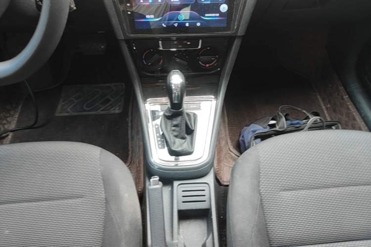 Used Volkswagen Bora 2019 Facelift Bora·Legend 1.5L Automatic Fashion Edition China VI Standard Gear Lever