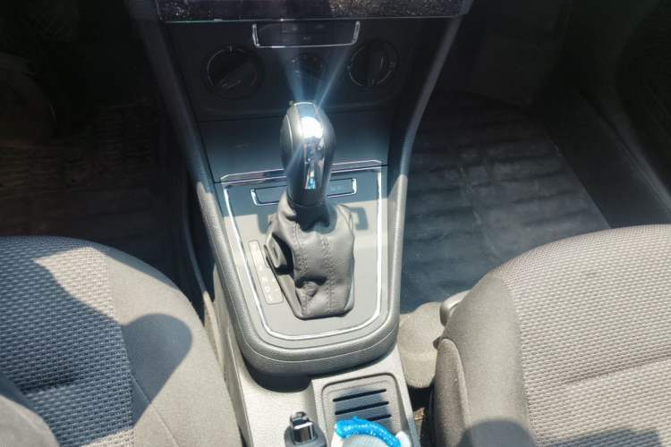 Used Volkswagen Bora 2019 Bora·Legend 1.5L Automatic Fashion Edition China VI Standard Gear Lever