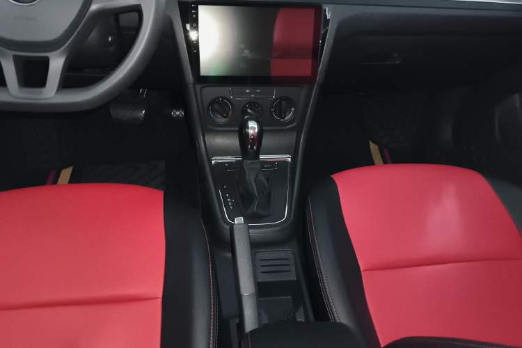 Used Volkswagen Bora 2019 Bora·Legend 1.5L Automatic Fashion Edition China VI Standard Gear Lever