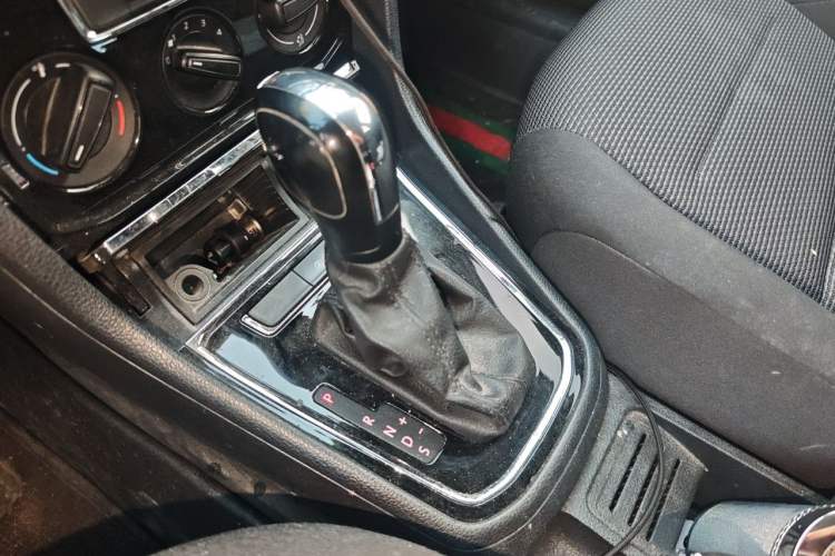 Used Volkswagen Bora 2019 Facelift Bora·Legend 1.5L Automatic Fashion Edition China VI Standard Gear Lever