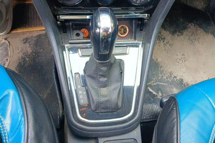 Used Volkswagen Bora 2019 Bora·Legend 1.5L Automatic Leading Model China V Emission Standard Gear Lever