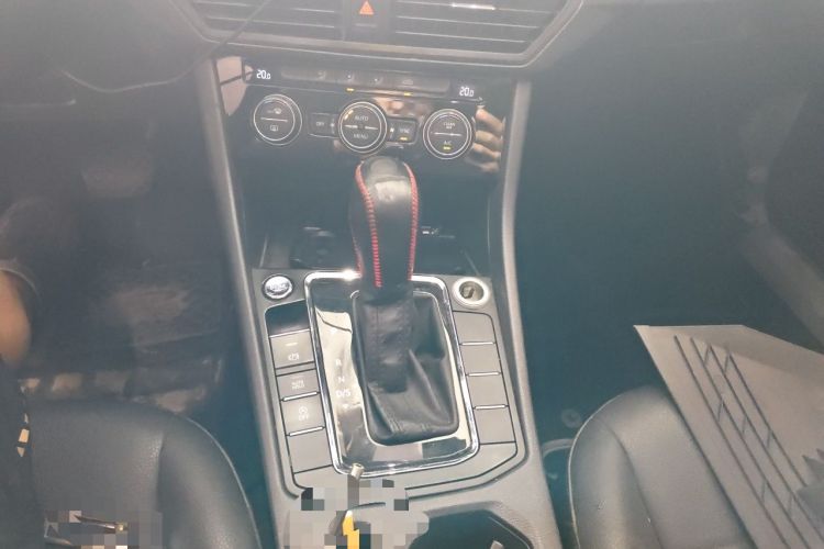 Used Volkswagen Bora 2019 Revised Version 1.5L Automatic Elite Edition China VI Standard Gear Lever